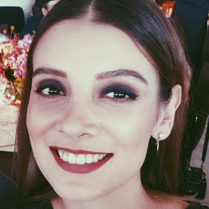 Andrea Miranda's avatar